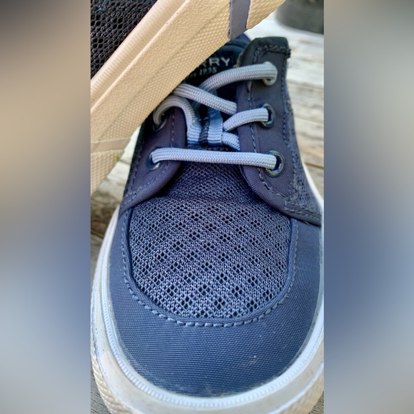 Sperry Topsider Child size 9M - Picture 2 of 11